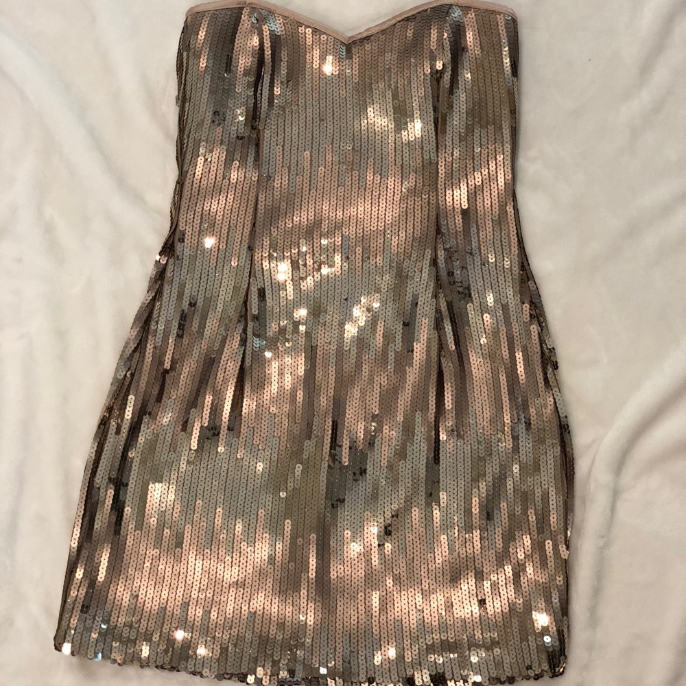 Never worn Gorgeous gold sequin cocktail dress